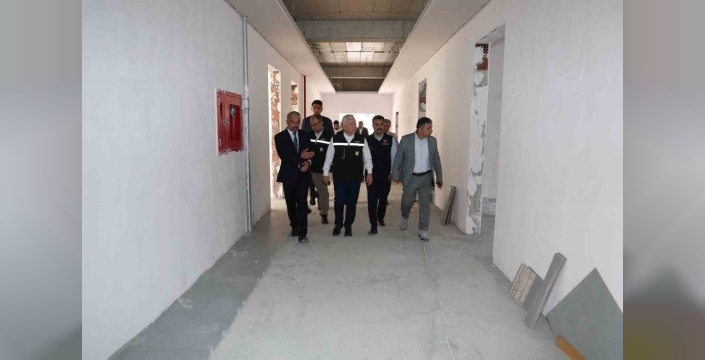 Vali Yılmaz Şimşek, eğitim ve kentsel dönüşüm projelerini yerinde inceledi