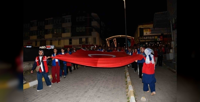 Vezirköprü’de 15 Temmuz ruhu yeniden canlandı: Birlik ve beraberlik mesajları yankılandı!