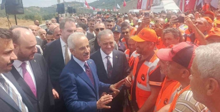 Yalova-Armutlu yolu nihayet açıldı: Seyahat süresi yarıya indi, 260 milyon liralık tasarruf bekleniyor