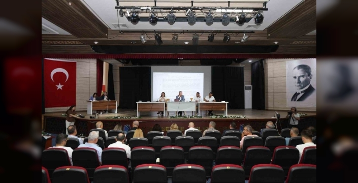 Yunusemre Meclisi'nden çevre dostu kararlar ve anlamlı isimlendirmeler